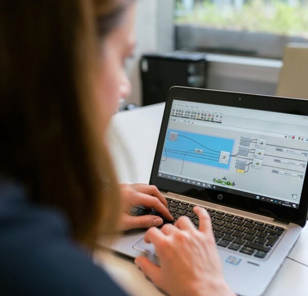 smart digital engine identifier
